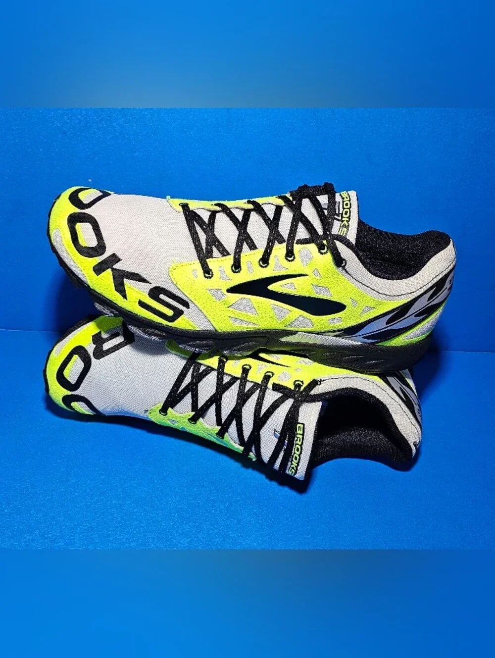 BROOKS T7 Racer  Men's White/Neón Yellow/Black Running Trail Shoes Size 13 US